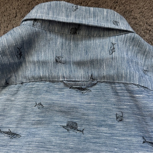 BANANA REPUBLIC Casual Fish Graphic Button-Up | Men’s size Large - Picture 5 of 6